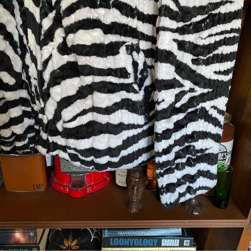 Ubu Zebra Print Reversible Jacket Size Xl - image 6